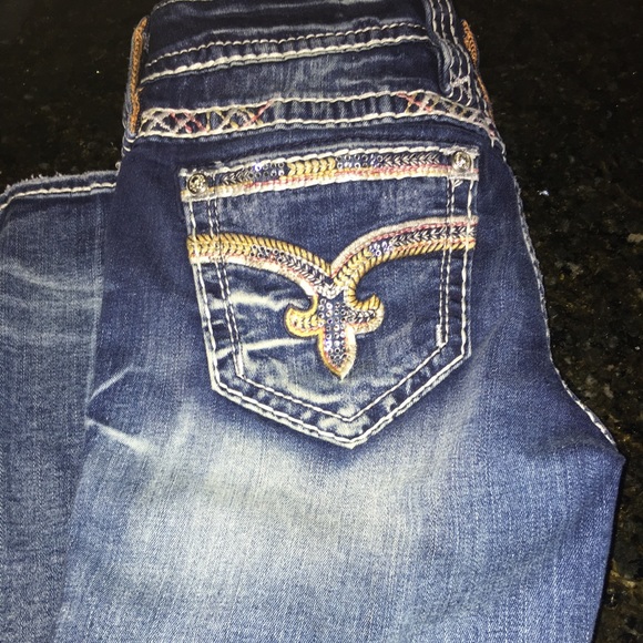 Rock Revival Denim - NWOT ROCK REVIVAL SKINNY JEANS SIZE 28